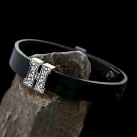 925 Ayar Gümüş Motif H Harfi Deri Bileklik