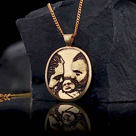 El Yapımı Aile Resimli 925 Ayar Gümüş Kolye