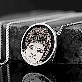 925 Ayar Gümüş Oval Resimli Bebek Kolye