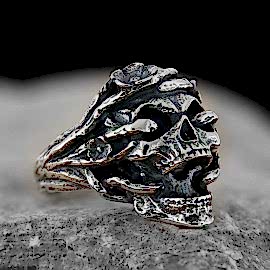 Gümüş Kuru Kafa Yüzük