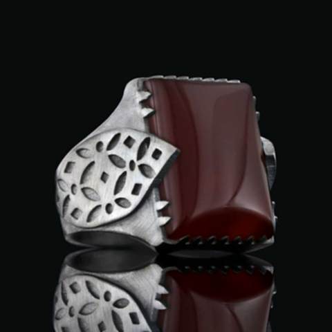 Kırmızı Akik Taşı ve Gümüş Erkek Yüzük