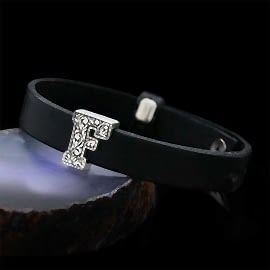 Motif 925 Ayar Gümüş F Harfi Deri Bileklik