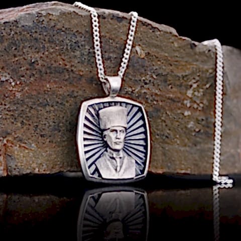 Mustafa Kemal Atatürk 3 Boyutlu Gümüş Kolye