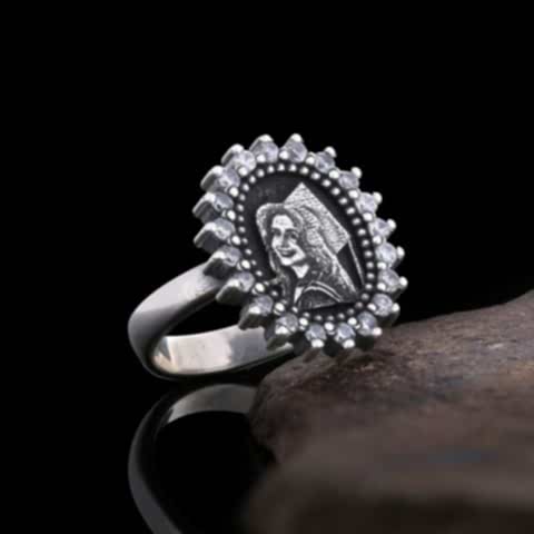 Oval 925 Ayar Gümüş Taşlı Fotoğraflı Yüzük