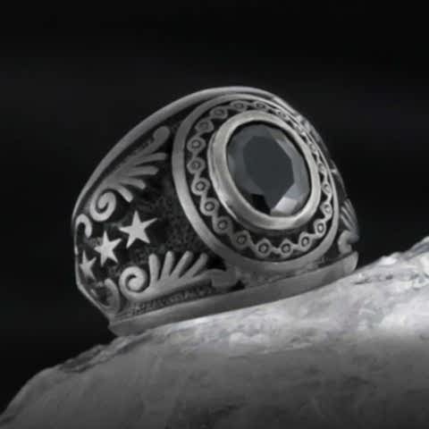 Özel Tasarım Oniks Taşlı Motifli 925 Ayar Taşlı Erkek Gümüş Yüzük
