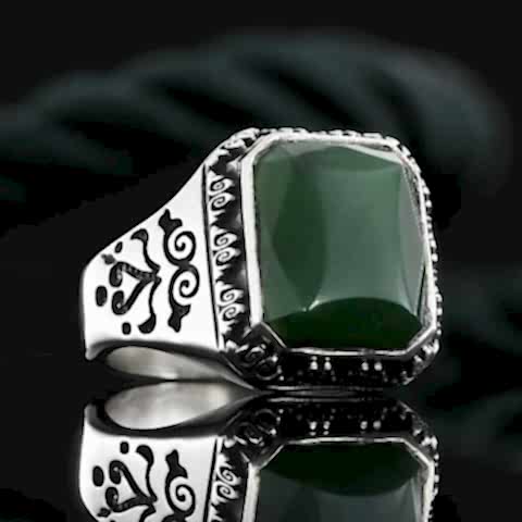 Özel Tasarım Yeşim Taşlı 925 Ayar Erkek Gümüş Yüzük