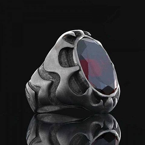 Ruby Taşlı Yüzüklerle Işıldayın ve Şıklığınızı Keşfedin, Büyük Ruby Taşlı Simetrik Desenli Gümüş Erkek Yüzük