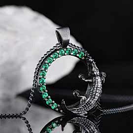 Yuvarlak Taşlı Özel Üretim Timsah Kolye