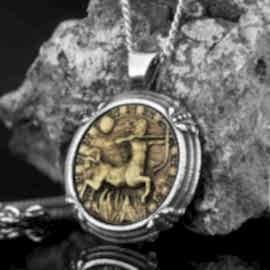 Yay Burcu Kolye Gümüş