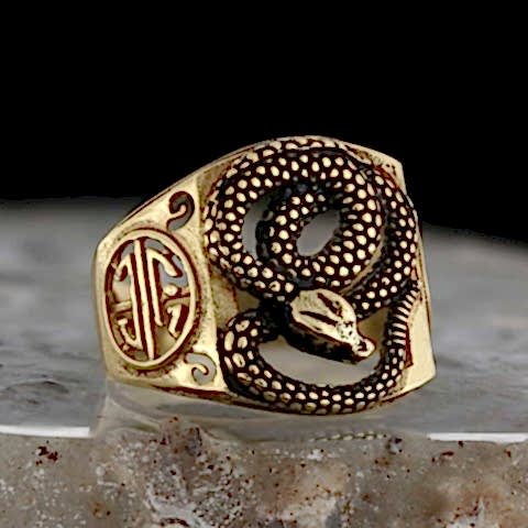 Yılan Figürlü Özel Tasarım Gümüş Erkek Yüzük